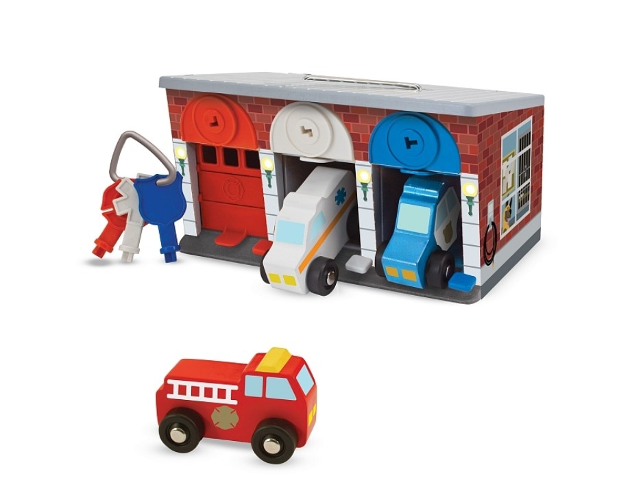  Гараж спасательных машин с ключами